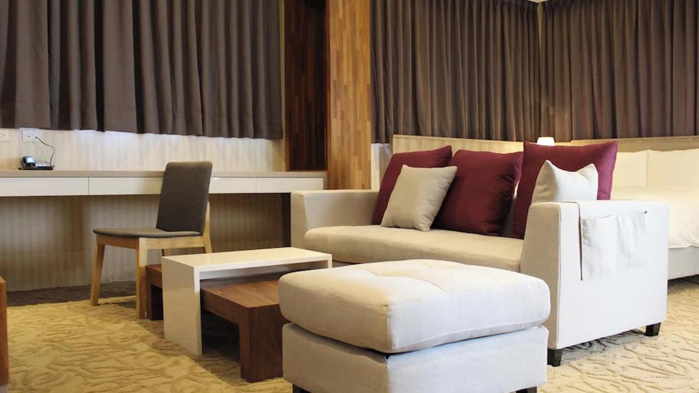 آيريس إنترناشونال هوتل