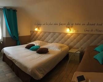 Hotel Chalet De L'isere - Cannes - Schlafzimmer