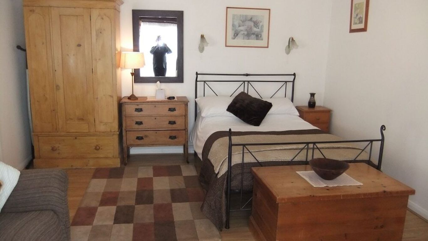 شيب هاوس مانور