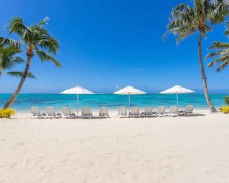 Moana Sands Beachfront Hotel - Rarotonga - Beach
