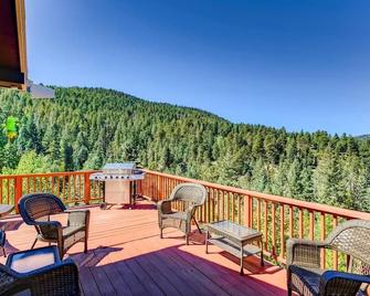 Luxury Red Rocks W/ Firepit, Bbq & New Hottub - Morrison - Balcón