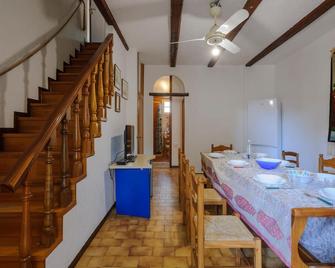 Nice Home In Marina Romea With Wifi - Marina Romea - Dining room
