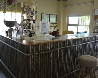 G.T. Guest House - Garapan - Bar