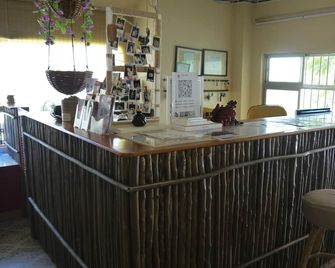 G.T. Guest House - Garapan - Bar