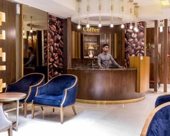 Palette Al Louloah Al Baraqah Aparthotel - Джеддах - Рецепція
