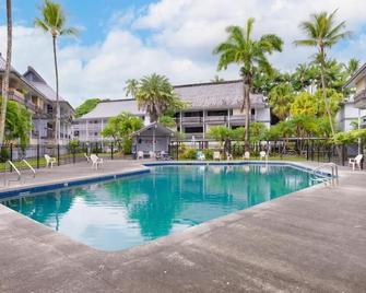 Studio in Hilo Center with Pool and Lake Views - Hilo - Pool