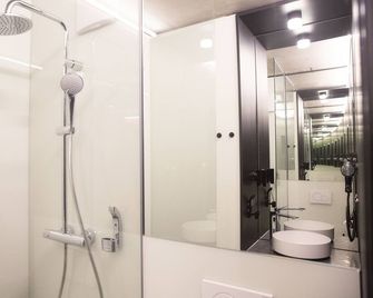 Hotel Roomreich - Ingolstadt - Bad