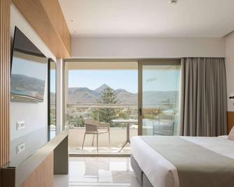 Agapi Beach Resort - Heraklio Town - Phòng ngủ