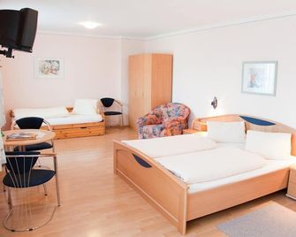Thermenpension Gigler - Bad Waltersdorf