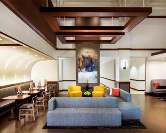 Hyatt Place Greenville Haywood - Greenville - Lobby