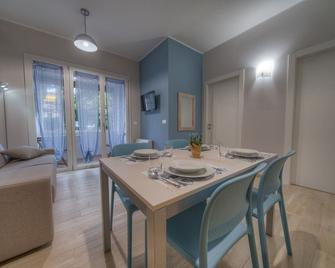 Central 'Flora' apartment a few meters from the beaches - Diano Marina - Essbereich