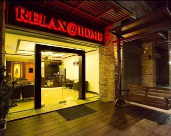 Relax At Home Boutique Hotel - Mu Si
