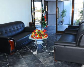 North Addis Hotel - Addis Ababa - Lobby