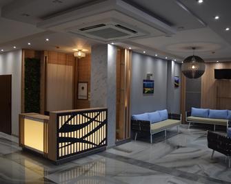 Cristiani Hotel Sozopol - Sozopol - Lobby