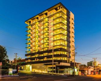 Direct Hotels - Governor Apartments - Brisbane - Building