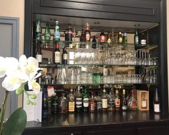 Brit Hotel Aux Sacres - Reims - Bar