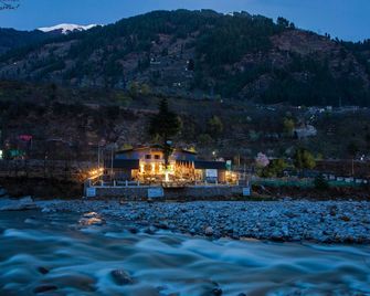 Winterfell The Stay, Unique River Front Resort - Manali - Outdoors view