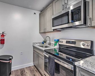 Airy Apt Situated in The Coosa River Are - Gadsden
