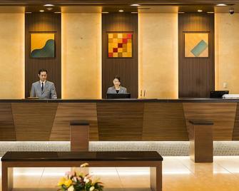 Hotel Aomori - Aomori - Front desk