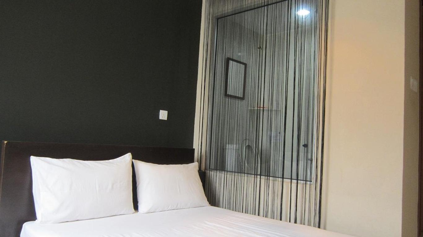 Smart Hotel Reko Sentral