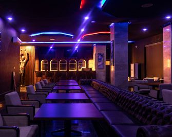 Johnwood Hotel by Bolton - Abuja - Bar