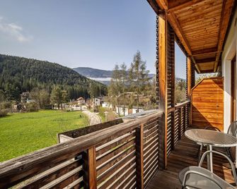 Entspannung, Ruhe, Natur pur - Chienes/Kiens - Balkon