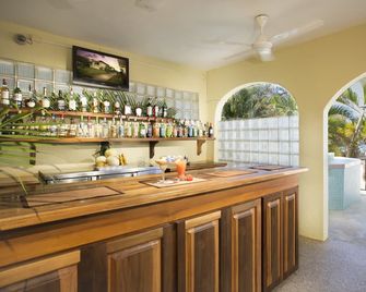 Rooms on the Beach Negril - Negril - Bar