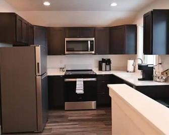 Ponderay Cottage - Ponderay - Kuchyň