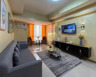 Znz Abode Condominium Unit - Quezon City - Living room