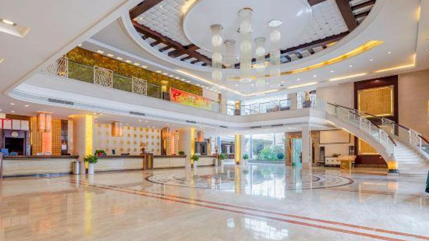 Emperor Hotel