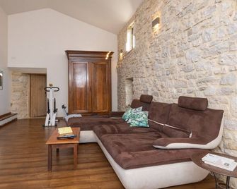 Mas de l'église - Aubussargues - Living room