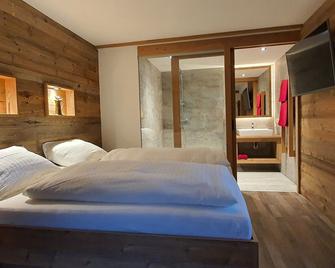 Hieserhof - Superior Alpine Apartments - Heiligenblut - Habitación