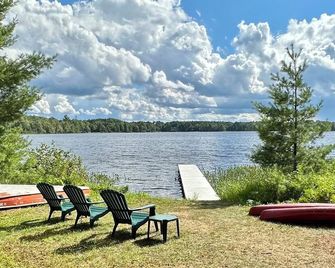 Cabin on Lake Shish in Minocqua - Minocqua - Patio