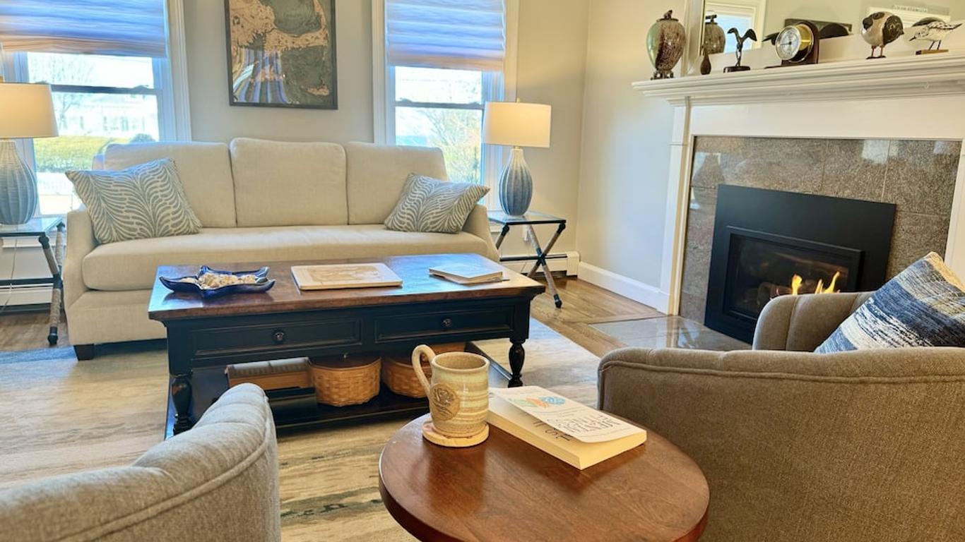 3 Waves Bed & Breakfast