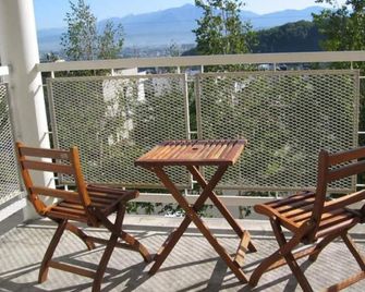 Pension Lavender - Furano - Balcón