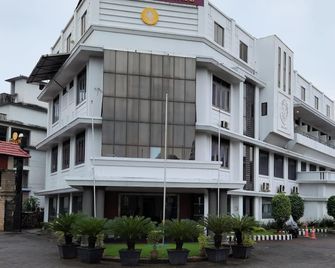 Hotel Merlin International - Thrissur - Edificio