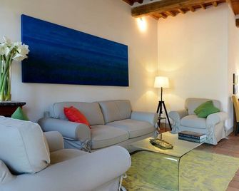 ai Santinelli - Lucca - Stue