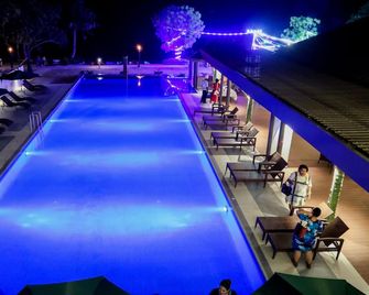 Lander's Bay Resort - Lautoka - Piscine