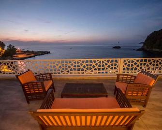 Yildiz Apart Hotel - Fatsa - Balcón