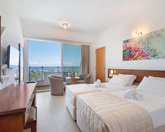 Avlida Hotel - Paphos - Phòng ngủ