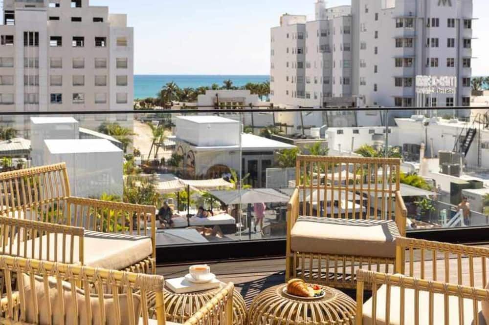 Uma House by Yurbban South Beach