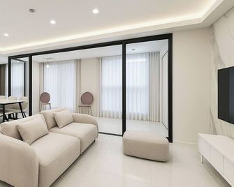 Zizel Suite Room Seocho - Seoul - Wohnzimmer
