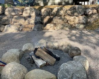 Moose Riverside Bungalow 3br Home Old Forge Ny - Old Forge