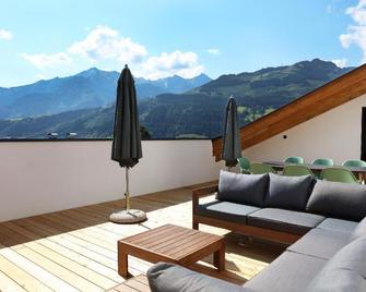 Tauernsuites Mitterwirt By Alps Resorts - Piesendorf - Balkón