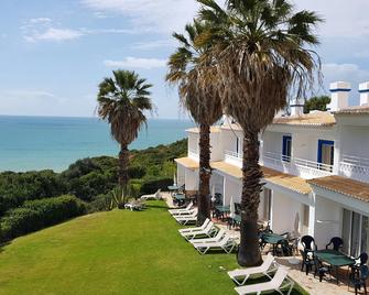 Pestana Palm Gardens - Praia do Carvoeiro - Edificio