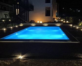 Terra Vinum - Koutsopodi - Pool