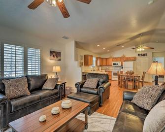 Patio and Mtn Views Tranquil Sedona Gem - Sedona - Soggiorno