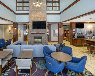 Staybridge Suites Wilmington - Wrightsville Bch By IHG - Wilmington - Area lounge
