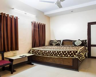 Hotel Gagandeep - Haridwar - Habitación
