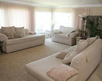 Shared Home - Inglewood - Sala de estar